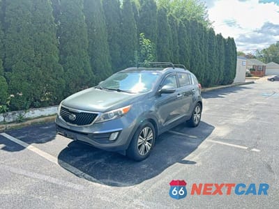 Drugie zdjęcie samochodu z przodu: 2015 KIA SPORTAGE EX VIN:KNDPCCAC6F7718670 - miniatura