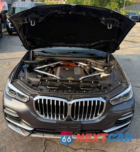 Zdjęcie 8 z 11 samochodu: 2021 BMW X5 XDRIVE45E VIN:5UXTA6C00M9F01336 - miniatura