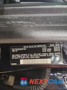 Zdjęcie 12 z 12 samochodu: 2013 VOLVO S60 T5 VIN:YV1612FH3D2171054 - miniatura