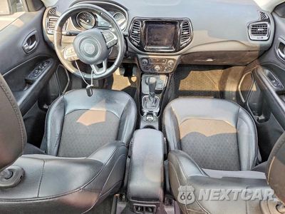 Zdjęcie 8 z 13 samochodu: 2019 JEEP COMPASS LATITUDE VIN:3C4NJDBB7KT818176 - miniatura