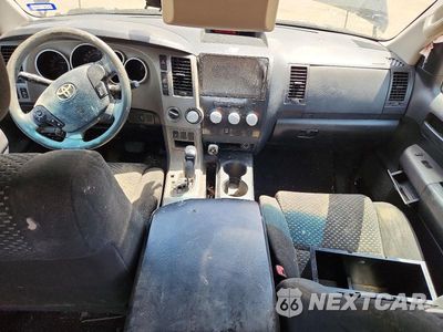 Zdjęcie 8 z 12 samochodu: 2010 TOYOTA TUNDRA DOUBLE CAB SR5 VIN:5TFUW5F18AX120585 - miniatura