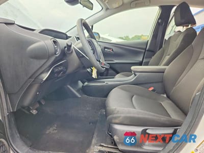 Zdjęcie 7 z 12 samochodu: 2021 TOYOTA PRIUS LE VIN:JTDKAMFU3M3140393 - miniatura