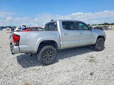 Trzecie zdjęcie samochodu z tyłu: 2022 TOYOTA TACOMA SR5 V6 VIN:3TMAZ5CN9NM160882 - miniatura