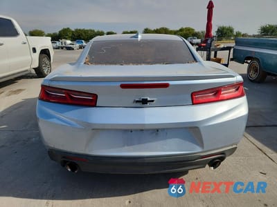 Zdjęcie 6 z 12 samochodu: 2018 CHEVROLET CAMARO LT VIN:1G1FD1RS5J0137003 - miniatura