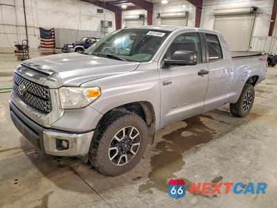 2017 TOYOTA TUNDRA SR5 5TFUW5F12HX630022 - główne zdjęcie licytacji z USA - miniatura