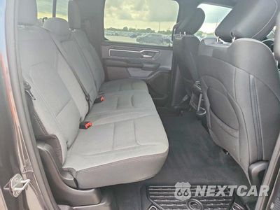 Zdjęcie 10 z 12 samochodu: 2021 RAM 1500 BIG HORN/LONE STAR VIN:1C6RREFT1MN753547 - miniatura