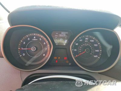 Zdjęcie 9 z 13 samochodu: 2013 HYUNDAI ELANTRA GLS VIN:5NPDH4AE7DH428264 - miniatura