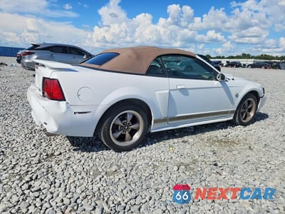 Trzecie zdjęcie samochodu z tyłu: 2004 FORD MUSTANG GT VIN:1FAFP45X44F119049 - miniatura
