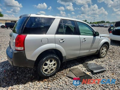 Trzecie zdjęcie samochodu z tyłu: 2004 SATURN VUE VIN:5GZCZ53444S875606 - miniatura
