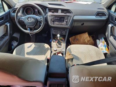 Zdjęcie 8 z 13 samochodu: 2019 VOLKSWAGEN TIGUAN S VIN:3VV0B7AXXKM184539 - miniatura