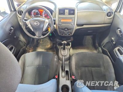 Zdjęcie 8 z 13 samochodu: 2018 NISSAN VERSA NOTE S VIN:3N1CE2CP4JL356803 - miniatura