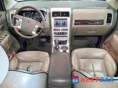 Zdjęcie 8 z 13 samochodu: 2008 LINCOLN MKX VIN:2LMDU88C28BJ15907 - miniatura