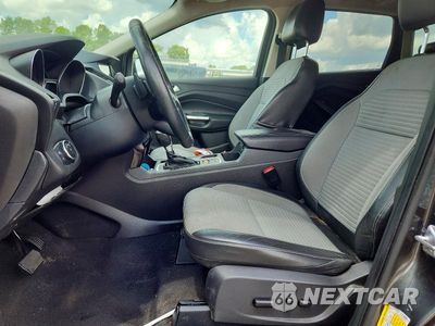 Zdjęcie 7 z 12 samochodu: 2017 FORD ESCAPE SE VIN:1FMCU0GD0HUC85535 - miniatura