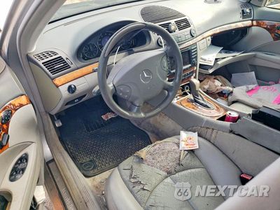 Zdjęcie 8 z 12 samochodu: 2004 MERCEDES-BENZ E-CLASS E320 VIN:WDBUF65J94A458753 - miniatura
