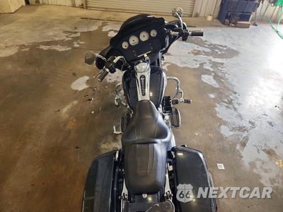 Zdjęcie 6 z 9 samochodu: 2018 HARLEY-DAVIDSON FLHX STREET GLIDE VIN:1HD1KBC19JB633549 - miniatura