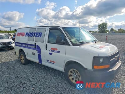 Czwarte zdjęcie samochodu z boku: 2014 CHEVROLET EXPRESS G1500 VIN:1GCSGAFX4E1145316 - miniatura