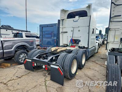 Trzecie zdjęcie samochodu z tyłu: 2015 PETERBILT 579 SEMI TRUCK VIN:1XPBD49X4FD285337 - miniatura