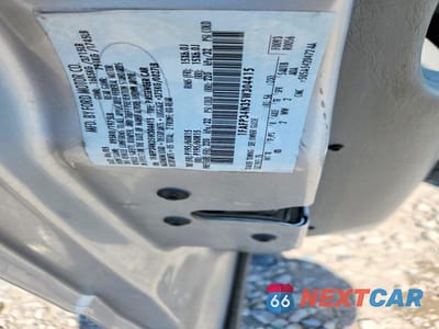 Zdjęcie 12 z 12 samochodu: 2005 FORD FOCUS ZX4 VIN:1FAFP34N35W304415 - miniatura