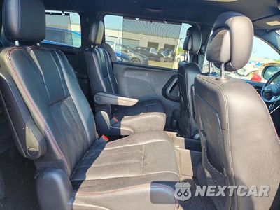 Zdjęcie 11 z 14 samochodu: 2014 DODGE GRAND CARAVAN R/T VIN:2C4RDGEGXER458796 - miniatura