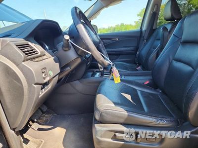 Zdjęcie 7 z 12 samochodu: 2019 HONDA RIDGELINE RTL VIN:5FPYK3F79KB033674 - miniatura