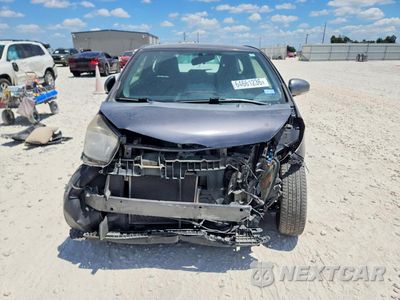 Piąte zdjęcie samochodu w środku: 2013 SCION IQ BASE VIN:JTNJJXB00DJ022762 - miniatura