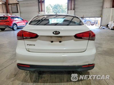 Zdjęcie 6 z 12 samochodu: 2017 KIA FORTE LX VIN:3KPFK4A77HE060111 - miniatura