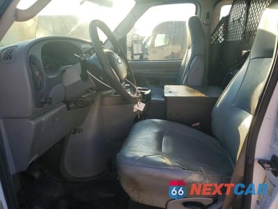Zdjęcie 7 z 13 samochodu: 2008 FORD ECONOLINE E350 VIN:1FTSE34L98DA15410 - miniatura