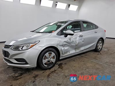 2017 CHEVROLET CRUZE LS 1G1BC5SM0H7219095 - główne zdjęcie licytacji z USA - miniatura
