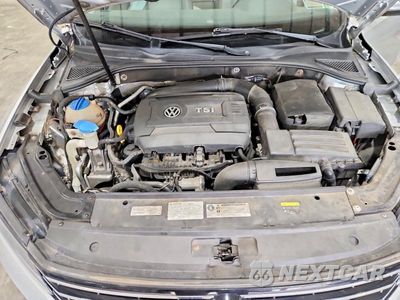Zdjęcie 11 z 12 samochodu: 2016 VOLKSWAGEN PASSAT SE VIN:1VWBT7A39GC024837 - miniatura