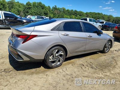 Trzecie zdjęcie samochodu z tyłu: 2025 HYUNDAI ELANTRA SEL SPORT VIN:KMHLM4DG5SU934663 - miniatura