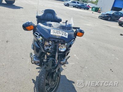 Piąte zdjęcie samochodu w środku: 2001 HONDA GL1800 VIN:1HFSC47081A003372 - miniatura