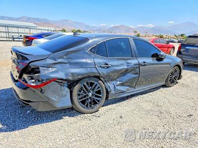 Trzecie zdjęcie samochodu z tyłu: 2025 TOYOTA CAMRY SE VIN:4T1DAACK2SU188349 - miniatura