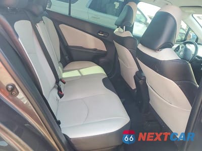Zdjęcie 10 z 12 samochodu: 2018 TOYOTA PRIUS FOUR TOURING VIN:JTDKARFU4J3059413 - miniatura