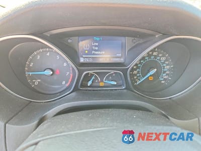 Zdjęcie 9 z 12 samochodu: 2012 FORD FOCUS SE VIN:1FAHP3K21CL351782 - miniatura