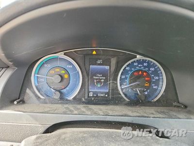 Zdjęcie 9 z 13 samochodu: 2015 TOYOTA CAMRY HYBRID XLE VIN:4T1BD1FK9FU151539 - miniatura