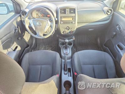 Zdjęcie 8 z 12 samochodu: 2018 NISSAN VERSA S PLUS VIN:3N1CN7AP5JL808905 - miniatura