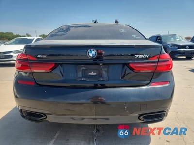 Zdjęcie 6 z 12 samochodu: 2019 BMW 750 XI VIN:WBA7F2C51KB239416 - miniatura