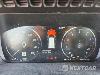 Zdjęcie 9 z 14 samochodu: 2021 VOLVO XC90 T6 MOMENTUM VIN:YV4A22PK6M1671963 - miniatura