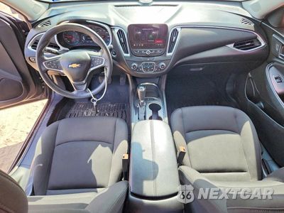 Zdjęcie 8 z 12 samochodu: 2019 CHEVROLET MALIBU LT VIN:1G1ZD5ST2KF107706 - miniatura