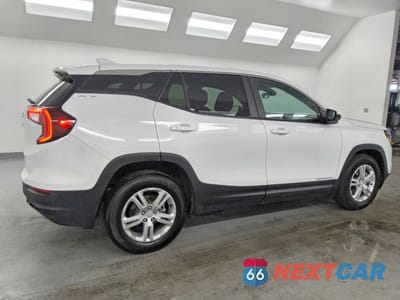 Trzecie zdjęcie samochodu z tyłu: 2024 GMC TERRAIN SLE VIN:3GKALMEGXRL388044 - miniatura