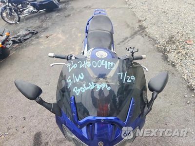 Piąte zdjęcie samochodu w środku: 2005 YAMAHA FJR1300 VIN:JYARP07E95A003819 - miniatura