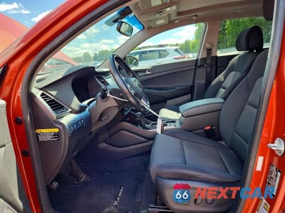 Zdjęcie 7 z 12 samochodu: 2017 HYUNDAI TUCSON VALUE VIN:KM8J3CA26HU557833 - miniatura