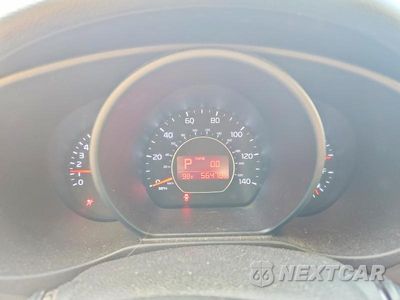 Zdjęcie 9 z 13 samochodu: 2015 KIA SOUL BASE VIN:KNDJN2A21F7169560 - miniatura
