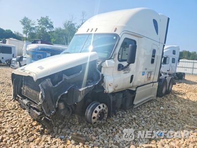 2016 FREIGHTLINER CASCADIA 125 SEMI TRUCK 3AKJGLBG6GSHB9768 - główne zdjęcie licytacji z USA - miniatura
