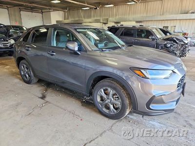 Czwarte zdjęcie samochodu z boku: 2027 HONDA HR-V LX VIN:3CZRZ1H3XVM708594 - miniatura
