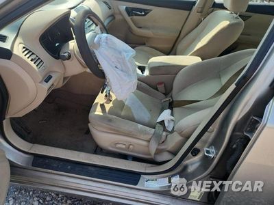 Zdjęcie 7 z 12 samochodu: 2014 NISSAN ALTIMA 2.5 VIN:1N4AL3AP9EC145767 - miniatura