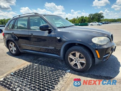 Czwarte zdjęcie samochodu z boku: 2012 BMW X5 XDRIVE35I VIN:5UXZV4C59CL745225 - miniatura