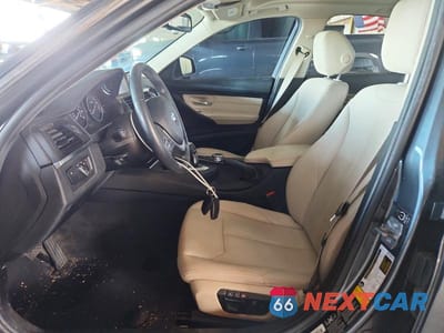 Zdjęcie 7 z 12 samochodu: 2015 BMW 328 XI SULEV VIN:WBA3B5G51FNS15563 - miniatura