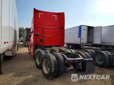 Drugie zdjęcie samochodu z przodu: 2021 VOLVO VNL SEMI TRUCK VIN:4V4NC9EH2MN269419 - miniatura
