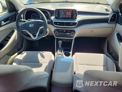 Zdjęcie 8 z 13 samochodu: 2020 HYUNDAI TUCSON SE VIN:KM8J23A48LU116878 - miniatura